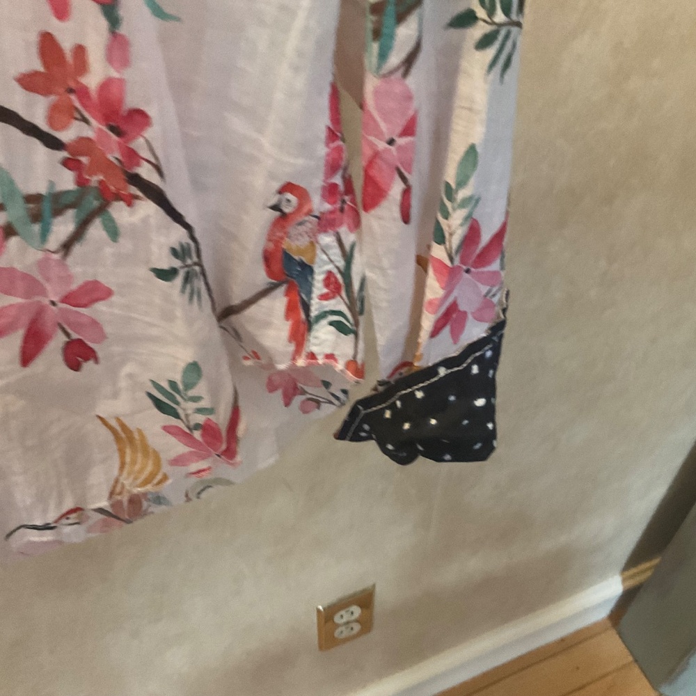 CINO shirt - 100% cotton print button down shirt. Crinkle voile fabric with roll - Picture 4 of 4